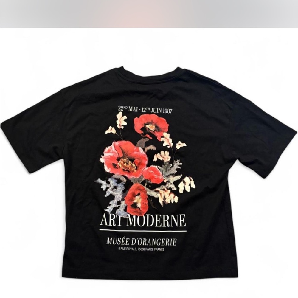 Anthropologie Art Moderne Black T-Shirt with Red Floral Design size xs
